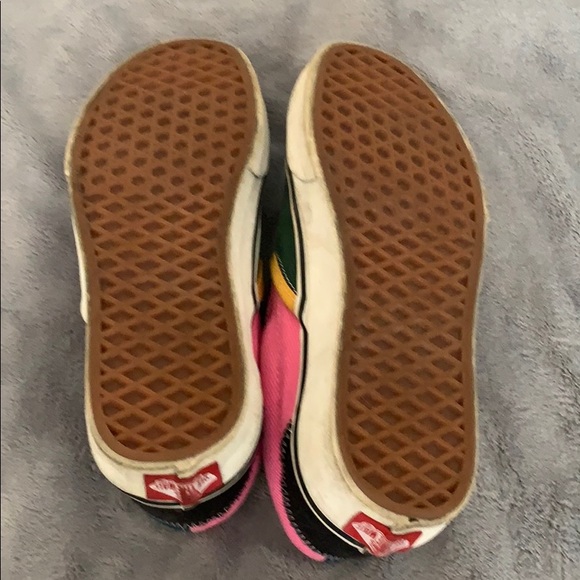 Shoes - Picture 4 of 4